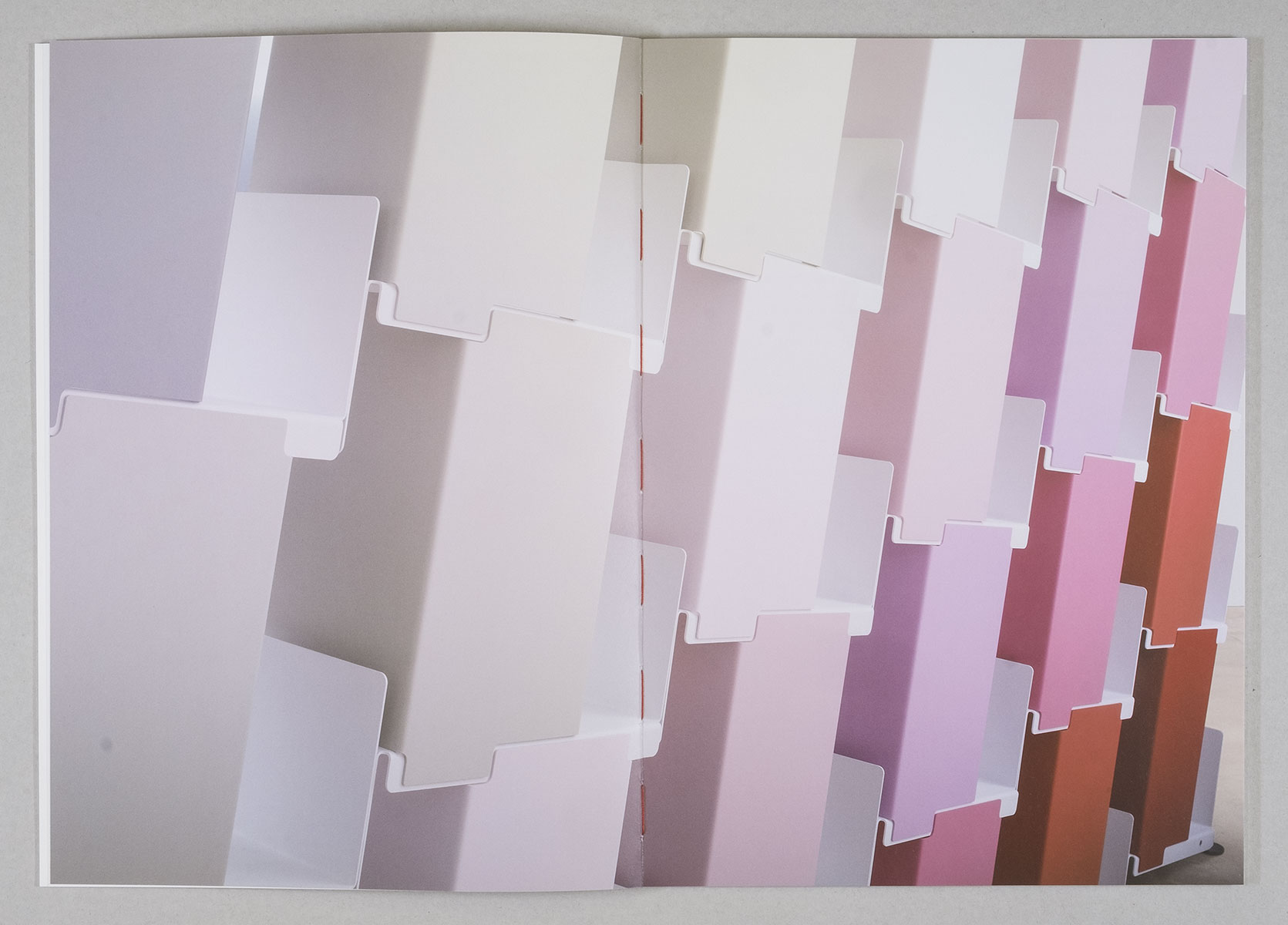 Produktkatalog für die Möbel- und Leuchtenkollektion nanoo, 2008, zusammen mit Herrmann Germann und Daniel von Rüti